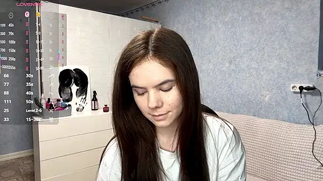 Lia rise online show from 02/17/26, 05:21