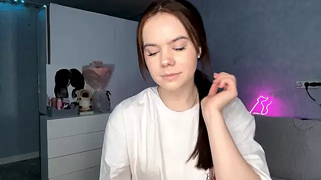 Lia rise online show from 03/01/26, 01:11