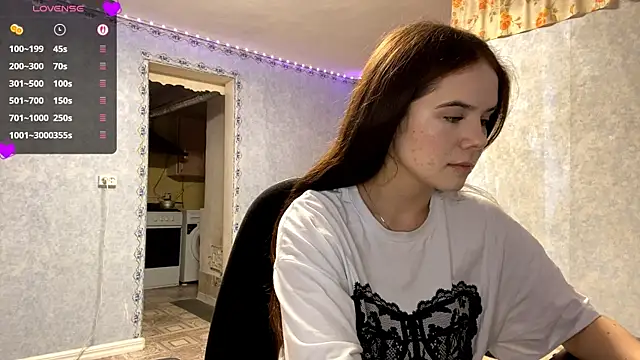 Lia rise online show from 11/02/25, 01:16