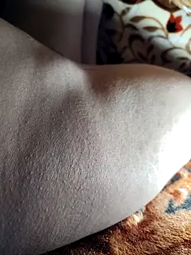 Snapshot of Hot_pooja55 chatting on 02/08/26, 04:05 Hot pooja55 online show from 02/08/26, 04:05