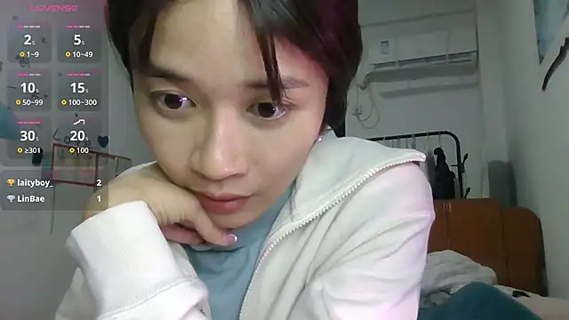 Monice1314 online show from 10/23/25, 12:37