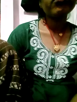 Hot tin74 online show from 11/09/25, 05:50