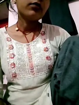 Hot tin74 online show from 11/12/25, 05:28