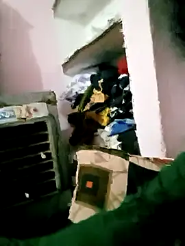 Hot tin74 online show from 09/15/25, 06:52