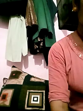 Hot tin74 online show from 09/28/25, 04:47