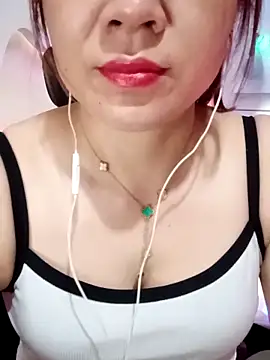 Snapshot of Mago-sweet chatting on 09/11/25, 07:52 Mago-sweet online show from 09/11/25, 07:52