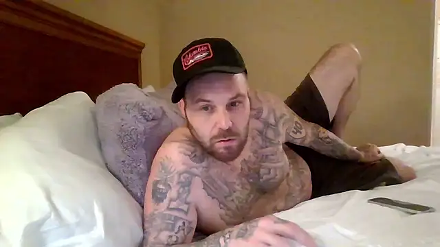 RaynLiz online show from 01/18/26, 01:58