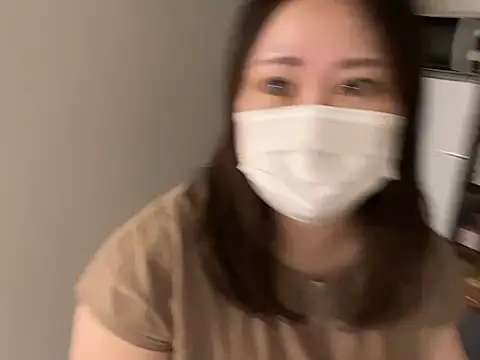 Snapshot of shimera-nohime25 chatting on 09/10/25, 02:27 shimera-nohime25 online show from 09/10/25, 02:27