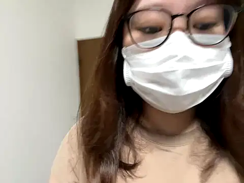 Snapshot of shimera-nohime25 chatting on 09/23/25, 12:01 shimera-nohime25 online show from 09/23/25, 12:01