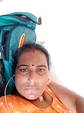 Snapshot of Suhani_hot12 chatting on 09/21/25, 06:40 Suhani hot12 online show from 09/21/25, 06:40