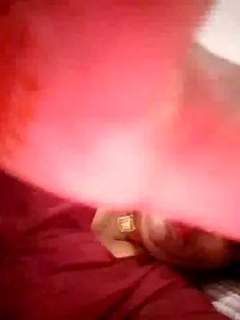 Snapshot of Suhani_hot12 chatting on 10/13/25, 12:34 Suhani hot12 online show from 10/13/25, 12:34