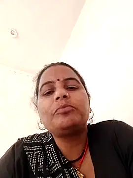 Suhani hot12 online show from 03/20/26, 06:47
