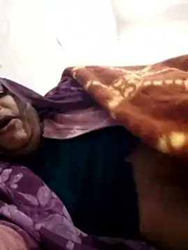 Suhani hot12 online show from 01/11/26, 07:32