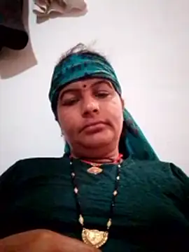 Suhani hot12 online show from 02/03/26, 03:15