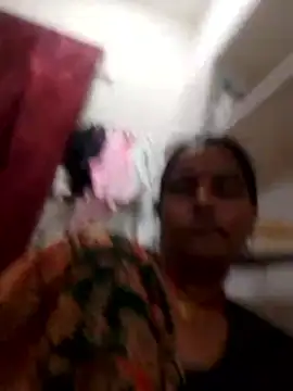 Suhani hot12 online show from 03/15/26, 04:58