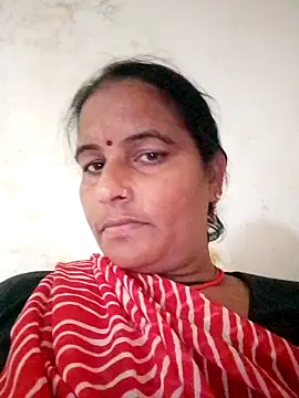 Snapshot of Suhani_hot12 chatting on 10/27/25, 08:26 Suhani hot12 online show from 10/27/25, 08:26