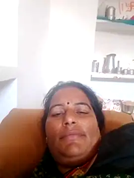Suhani hot12 online show from 12/17/25, 06:51