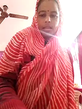 Suhani hot12 online show from 12/20/25, 03:31