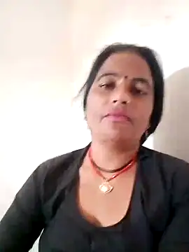 Suhani hot12 online show from 11/18/25, 07:55