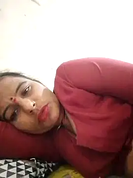 Snapshot of Suhani_hot12 chatting on 10/16/25, 09:01 Suhani hot12 online show from 10/16/25, 09:01