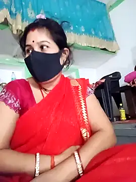 Snapshot of Reeta_cut chatting on 10/08/25, 04:29 Reeta cut online show from 10/08/25, 04:29