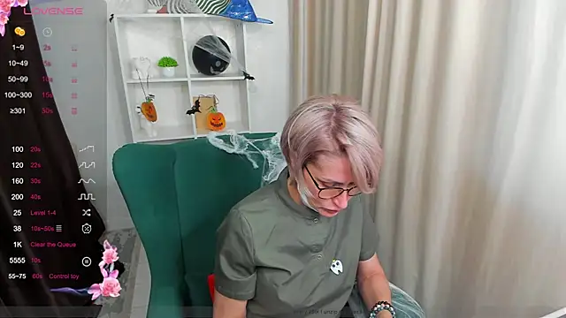 PamellaMurphy online show from 11/01/25, 05:36