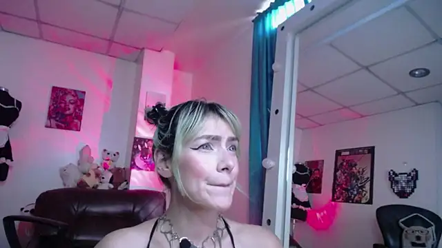 pom-purin online show from 04/07/26, 01:13