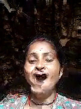 Snapshot of sonaya9y chatting on 09/19/25, 04:27 sonaya9y online show from 09/19/25, 04:27