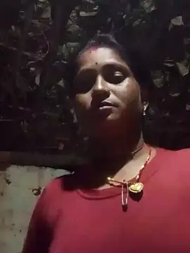 Snapshot of sonaya9y chatting on 09/22/25, 04:46 sonaya9y online show from 09/22/25, 04:46