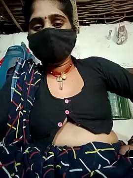 Snapshot of sonaya9y chatting on 11/07/25, 07:13 sonaya9y online show from 11/07/25, 07:13