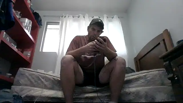 Snapshot of CouplesFuckToy69 chatting on 09/24/25, 04:13 CouplesFuckToy69 online show from 09/24/25, 04:13