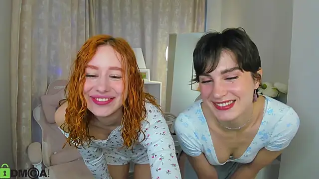 Lisafoxy  online show from 09/20/25, 12:59