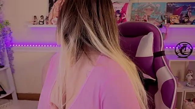 Sonia Meow online show from 11/14/25, 06:39