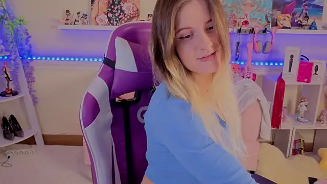 Sonia Meow online show from 11/25/25, 06:36