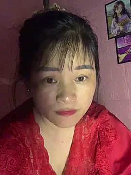 Star-sweet online show from 10/28/25, 02:49