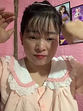 Star-sweet online show from 11/23/25, 02:54