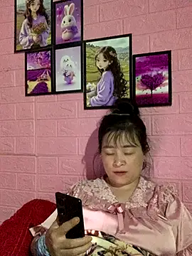 Star-sweet online show from 11/01/25, 02:44