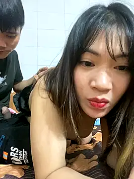 Helena-a online show from 11/04/25, 03:27