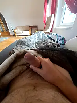 chrisili1986 online show from 11/14/25, 09:24