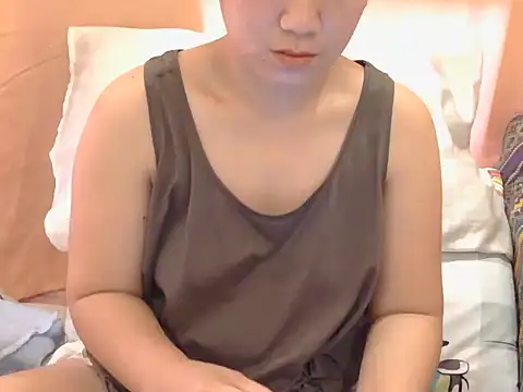 Lovelyclaya online show from 04/01/26, 02:13