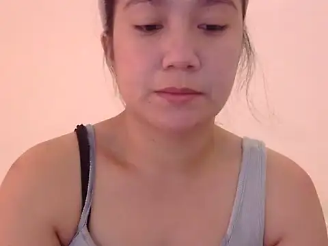 Lovelyclaya online show from 03/06/26, 12:16