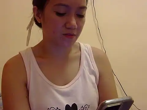 Snapshot of Lovelyclaya chatting on 11/15/25, 01:09 Lovelyclaya online show from 11/15/25, 01:09