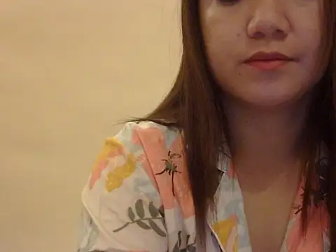 Lovelyclaya online show from 02/19/26, 09:45