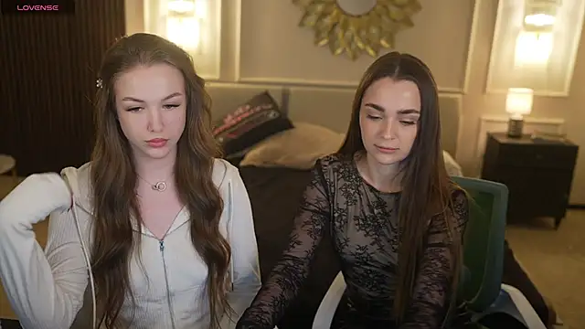 Ella 054 online show from 04/15/26, 10:32