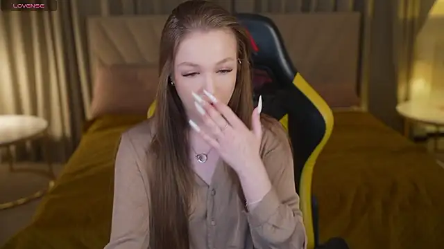 Ella 054 online show from 02/03/26, 07:30