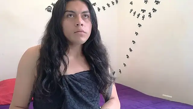 Ariana rodriguez 0 online show from 11/05/25, 01:47