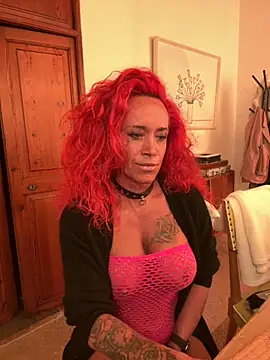 Hotmilfhamburg1 online show from 11/15/25, 05:33