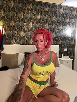 Hotmilfhamburg1 online show from 12/16/25, 07:07