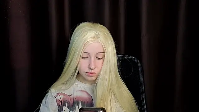 Snapshot of YukiMisa chatting on 01/11/26, 10:55 YukiMisa online show from 01/11/26, 10:55