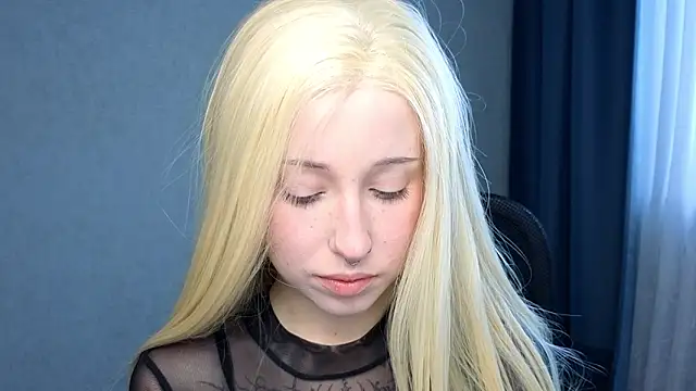 Snapshot of YukiMisa chatting on 01/17/26, 11:47 YukiMisa online show from 01/17/26, 11:47